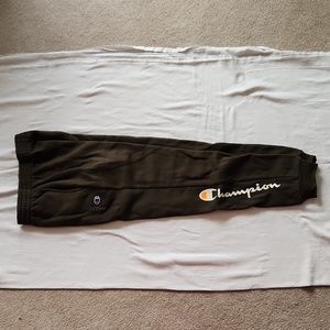 NWOT l Champion Sweatpants l Olive Green l Boys Size Large